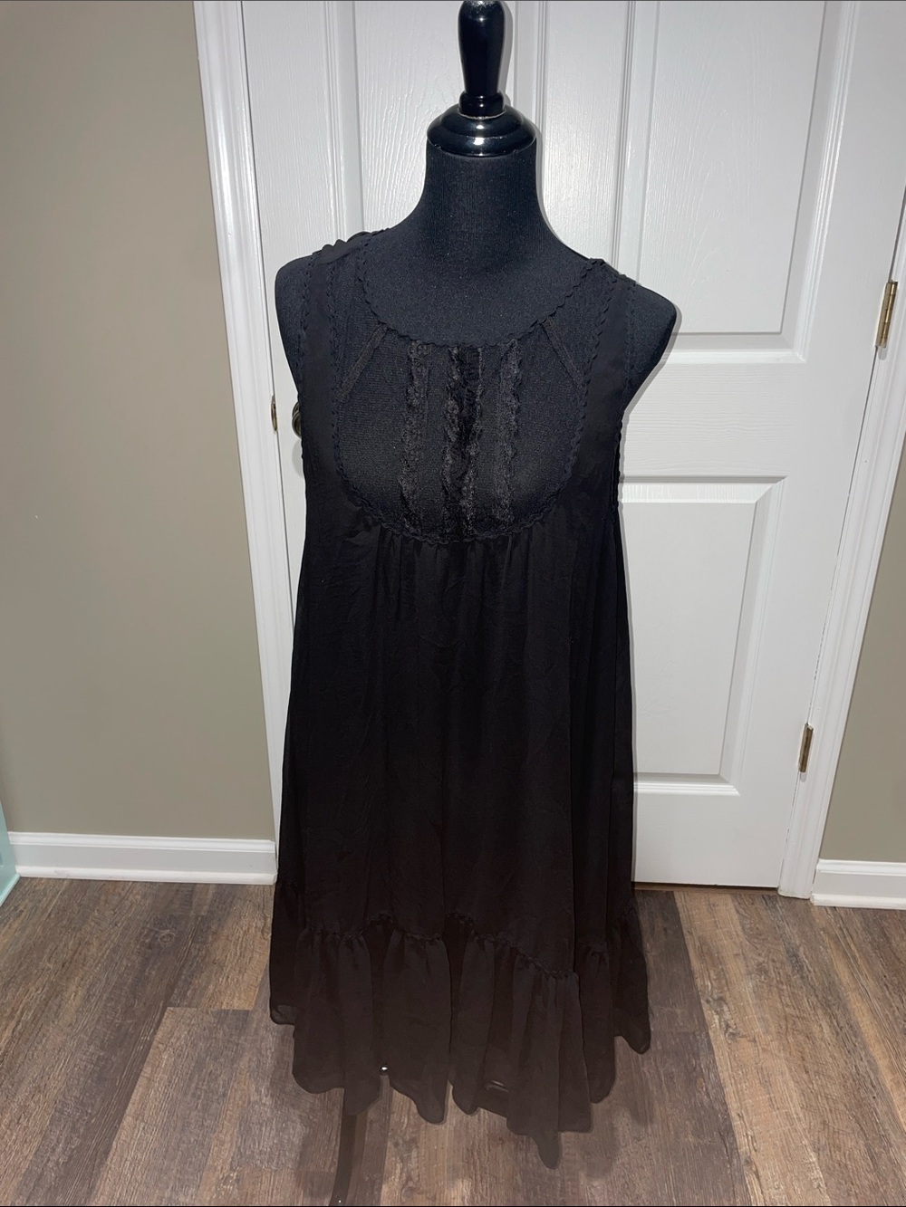 Max Studio Black Sleeveless Midi Dress with Lace Yoke